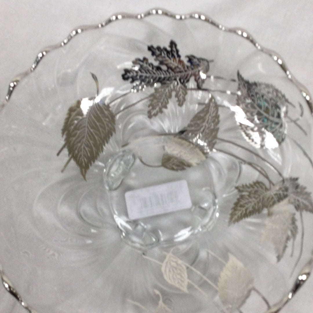 Wolferman's Silver Leaf Printed Glass