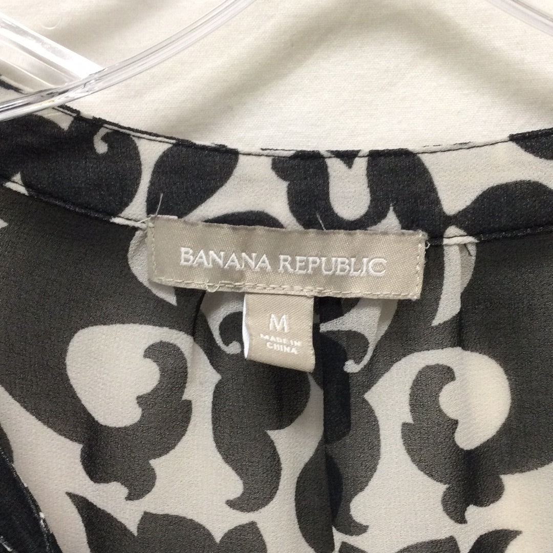 Banana Republic Ladies Medium Black and White Long Sleeve Top