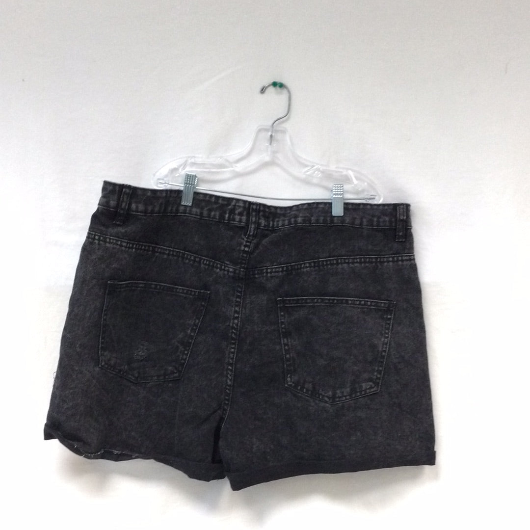MOM Refugee Denim Black Size 15 Shorts