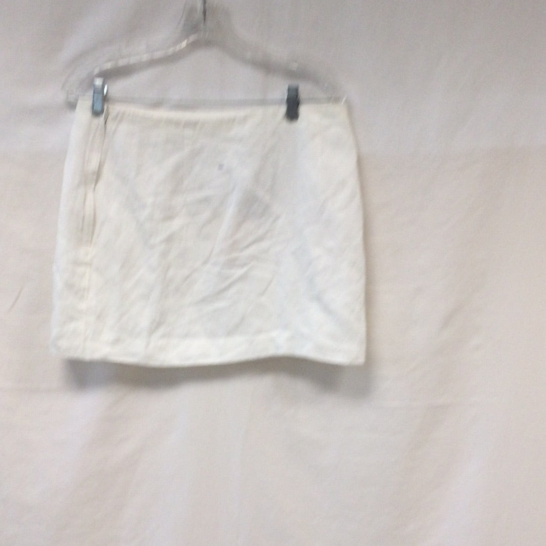 H&M Women White Skirt With Side Zipper  Size 10