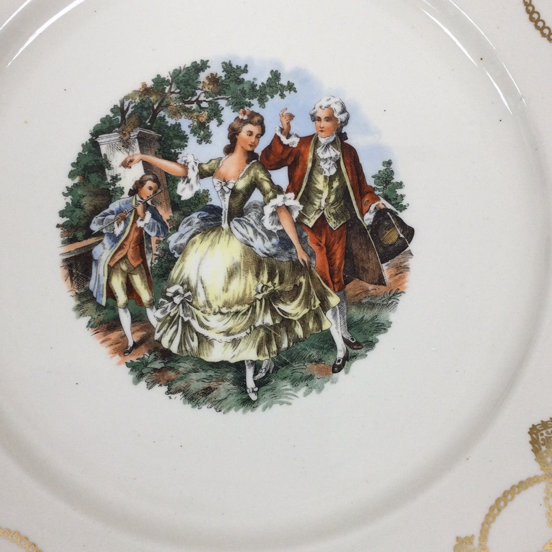 Stetson People In Center Dinner Plate